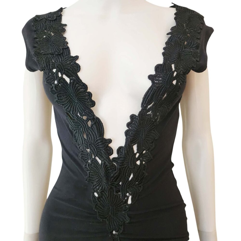 Cotton V-Neck Laced Bodycon Dress - Picture 4 of 9